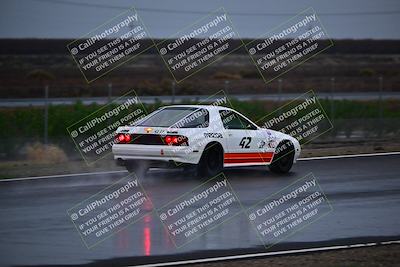 media/Nov-15-2025-CalClub SCCA (Sat) [[7bfa5a7151]]/Race/Group 6/